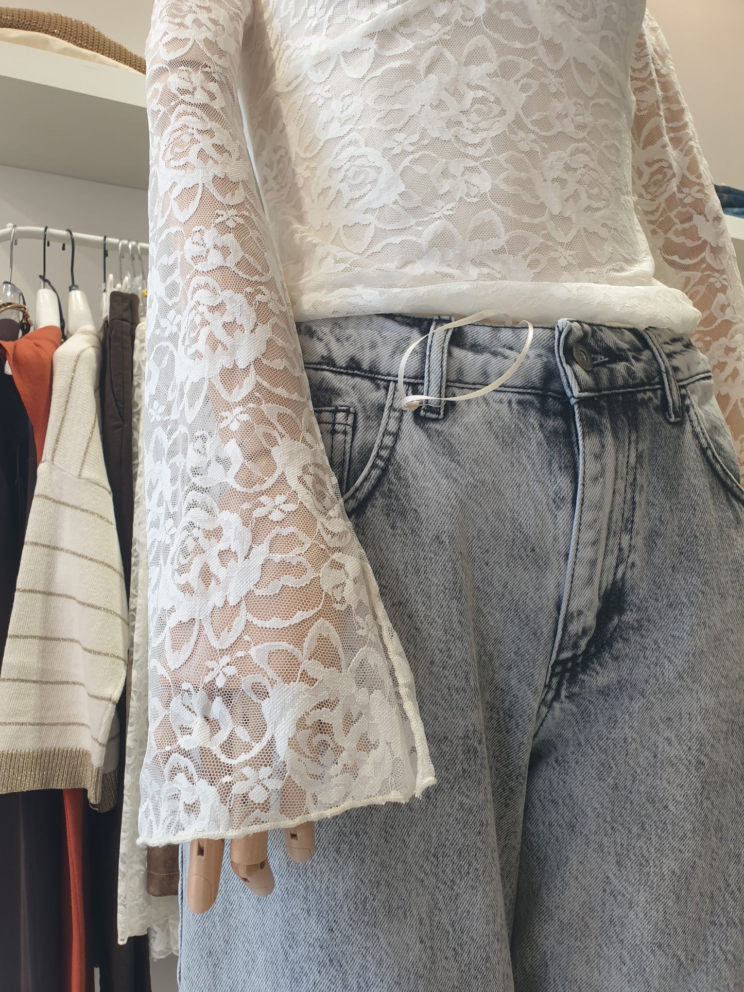 Kontatto - Tshirt in pizzo arriccio