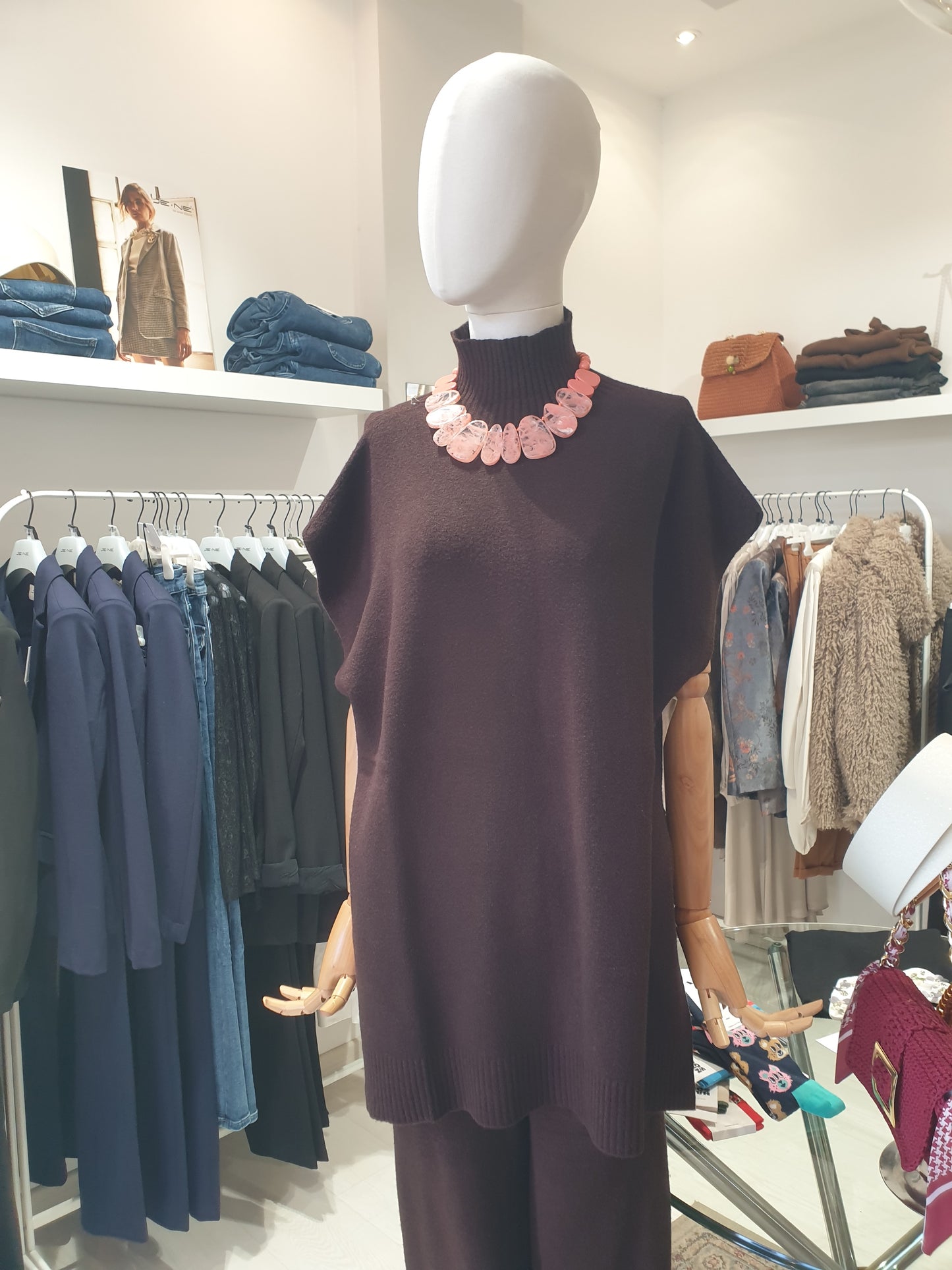 Kontatto - Gilet over lupetto